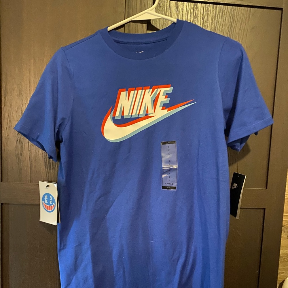 Nike boy’s t-shirt